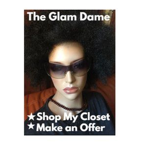 Get to know me and my glamourous closet.